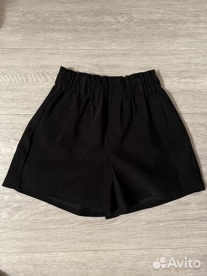 Шорты женские