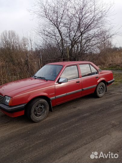 Opel Ascona 1.6 МТ, 1986, 280 000 км