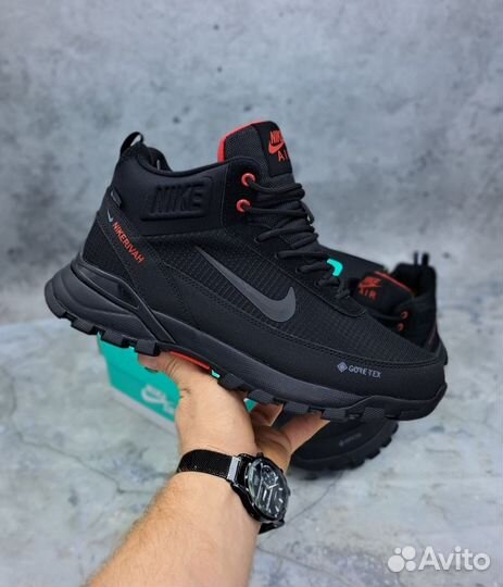 Кроссовки Nike зимние Gore Tex