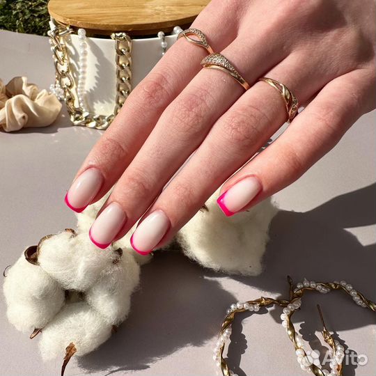 Мастер маникюра и педикюра