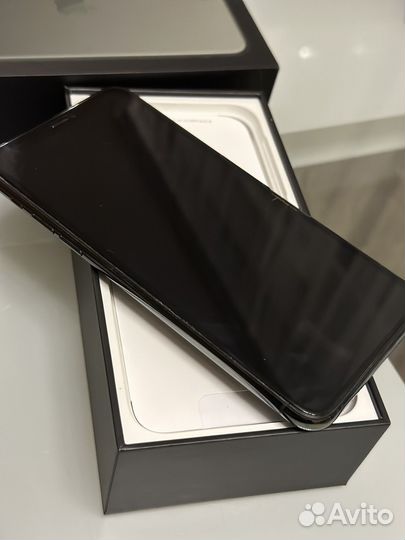 iPhone 11 Pro Max, 256 ГБ
