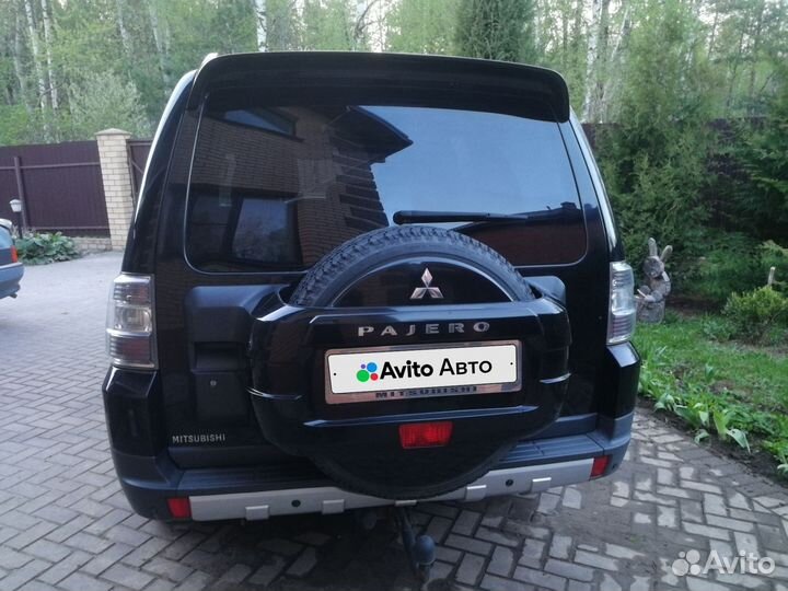 Mitsubishi Pajero 3.2 AT, 2007, 277 777 км