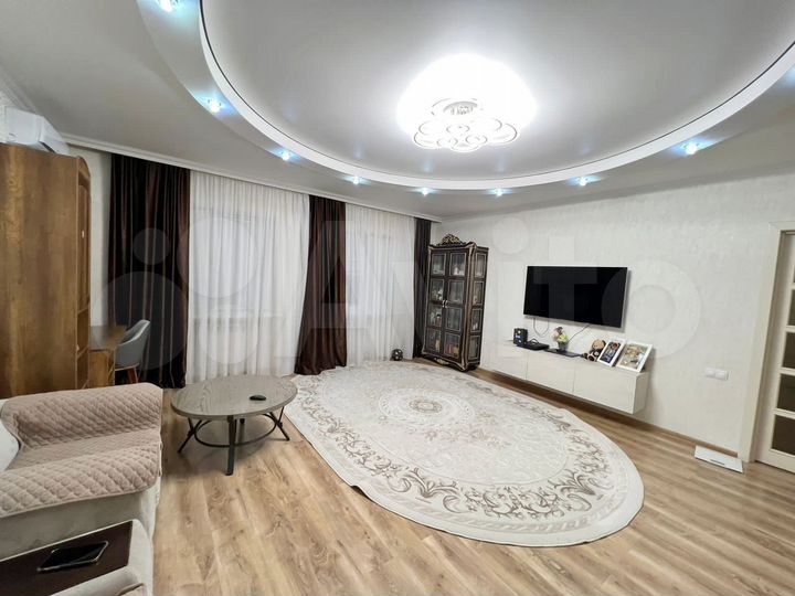 2-к. квартира, 77,6 м², 4/5 эт.