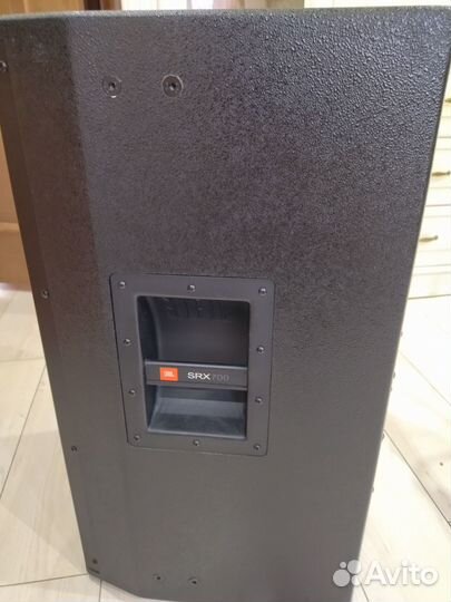 Комплект акустической системы JBL SRX715