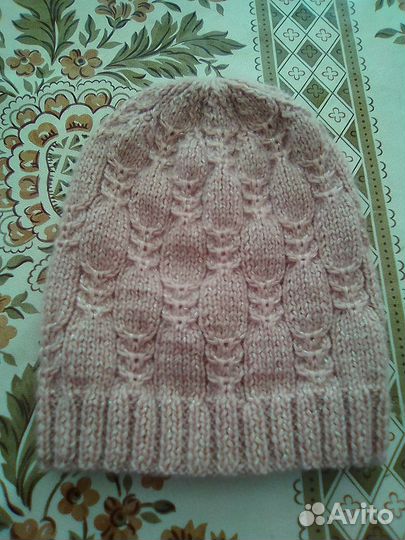 Шапка вязаная для женщин