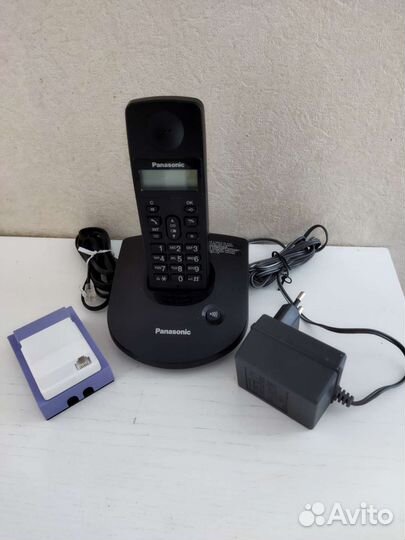 Телефон Panasonic KX-TG1075RU