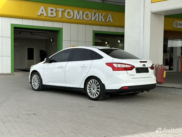 Ford Focus 1.6 МТ, 2012, 215 000 км