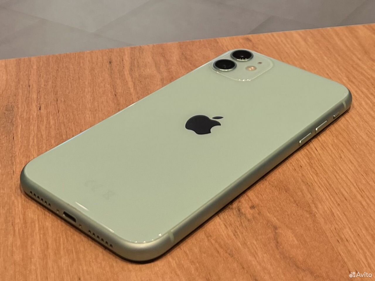 iPhone 11, 128 ГБ, SIM + eSIM