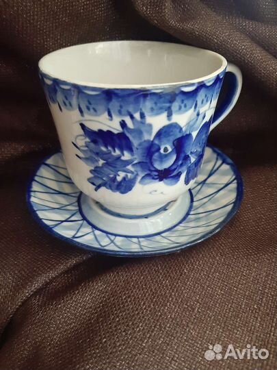 Чашка с блюдцем Гжель