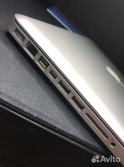 Apple MacBook pro 13 i5 2011