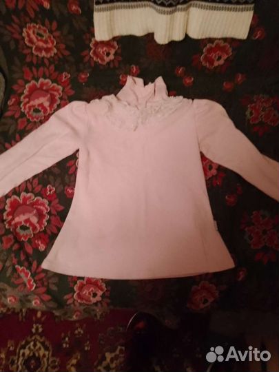 Вещи на девочку примерно 6-8 лет