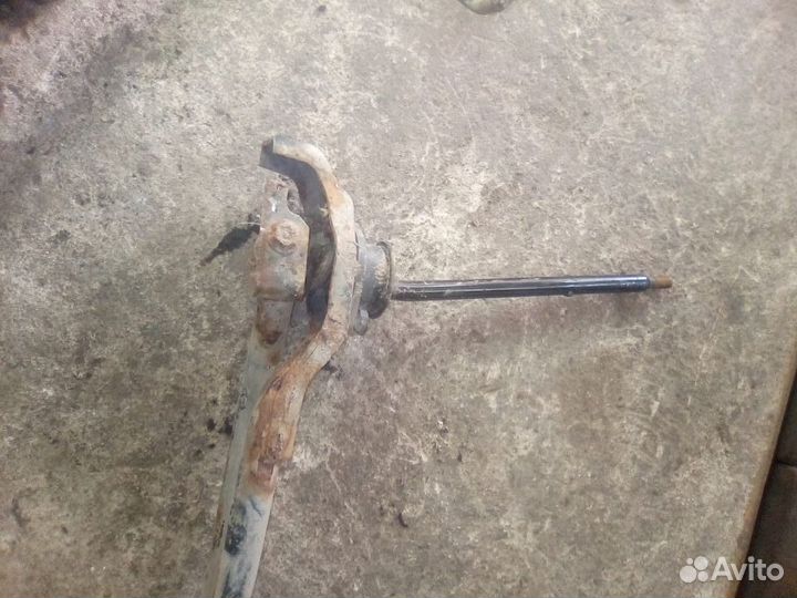 Механизм переключения кулиса Nissan Primera P11