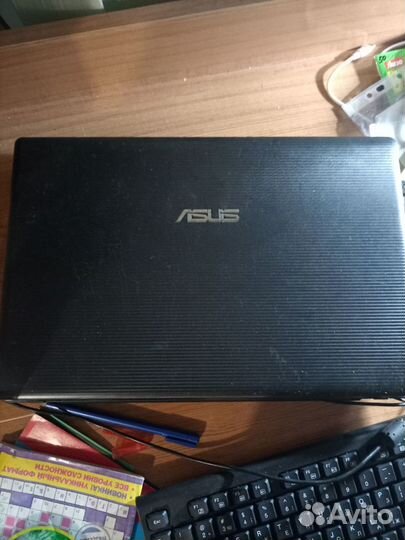 Ноутбук asus