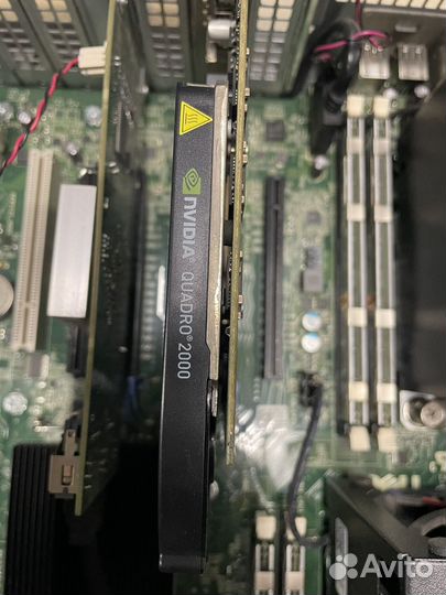 Рабочая станция Dell Precision T5600