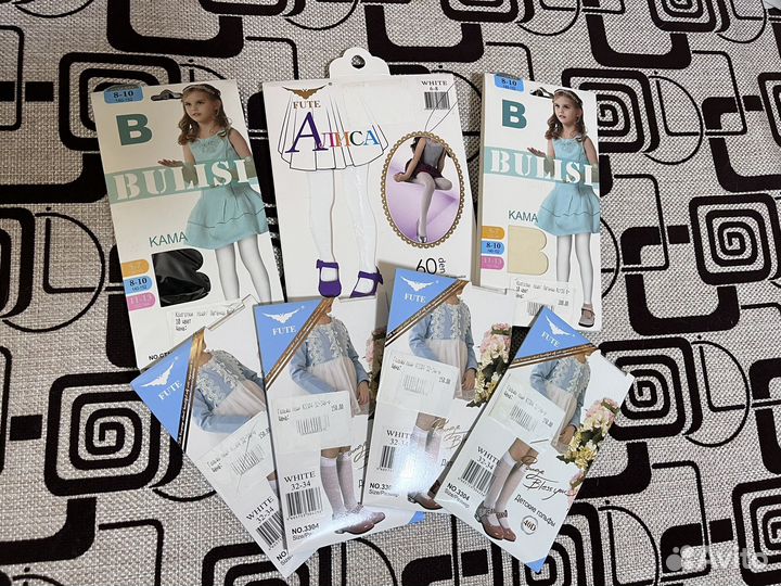 Колготки, гольфы, лосины и платья на выпускной