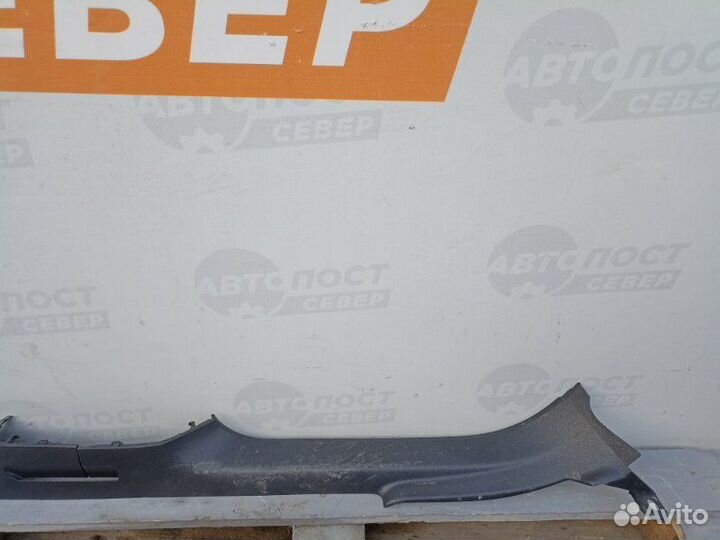 Накладка порога (внутренняя) правая Volkswagen