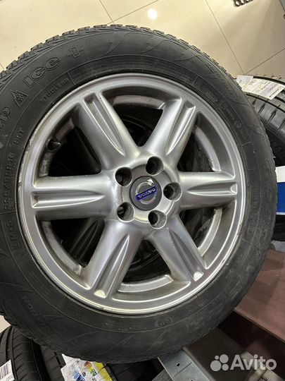 Goodyear ultragrip ice + 225/55 R16