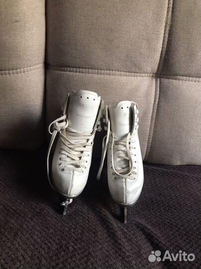 Коньки для фигурного катания профессиональные