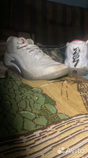 Кроссовки jordan zion 3