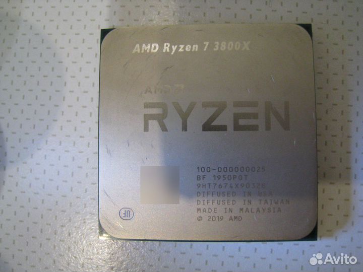 Процессор AMD Ryzen 7 3800X