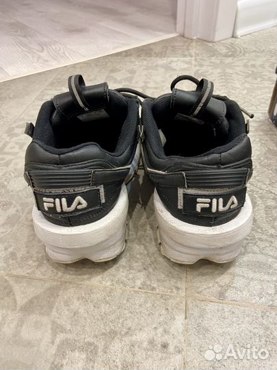 Кроссовки Fila