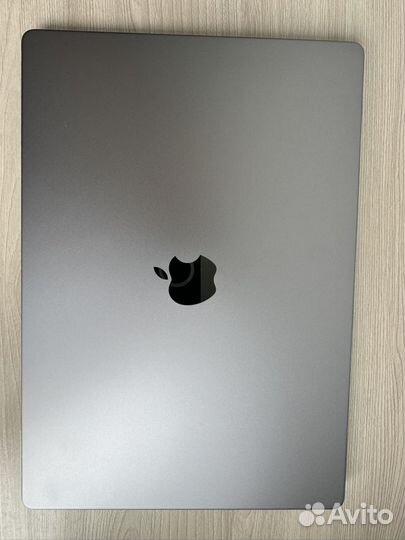 Apple MacBook Pro 16 m2 pro 16 /512 2023