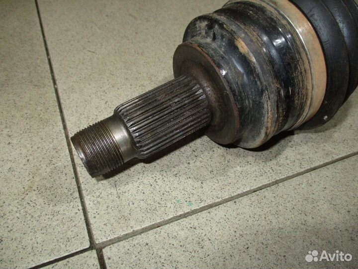 Полуось передняя правая BMW X3 (E83)