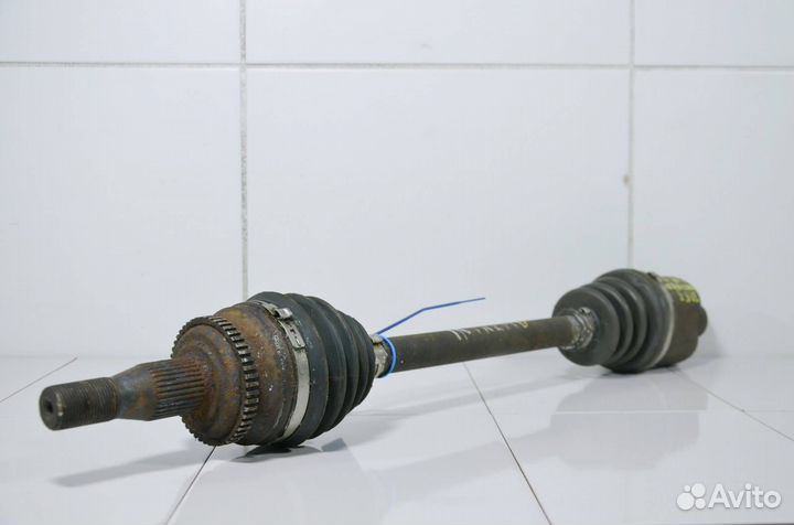 Приводной вал передний левый Dodge Intrepid 2.7