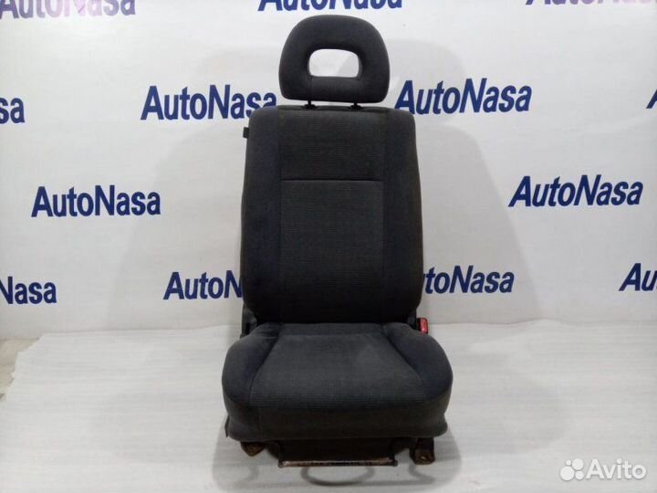 Сиденье переднее правое Mitsubishi Lancer