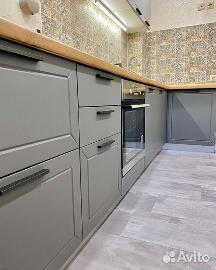 Кухня модульная серая новая