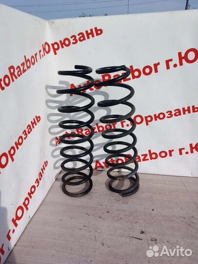 Пружины задние Mitsubishi Lancer Cedia универсал