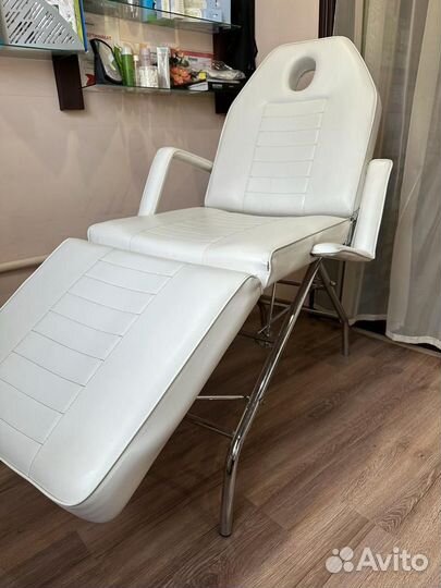 Косметологическое кресло кушетка
