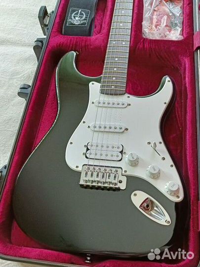 Электрогитара Squier stratocaster bullet