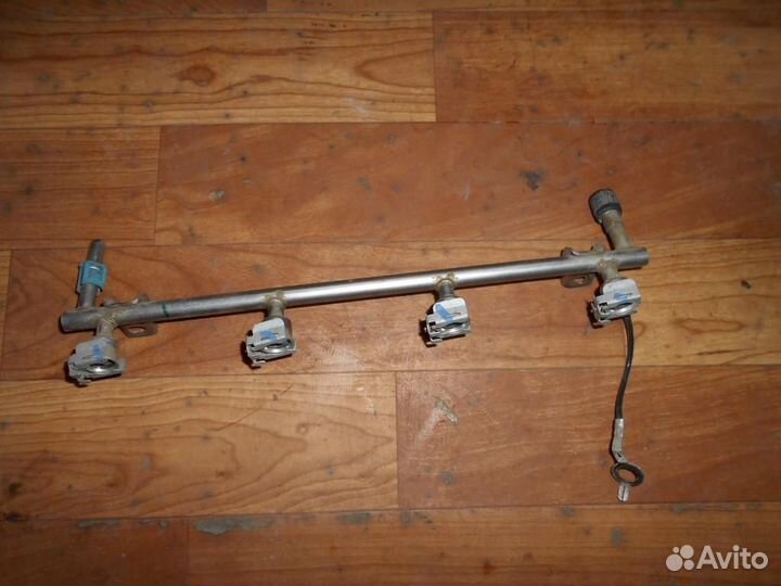 Рейка топливная (рампа) V1,8 Opel Astra H (2004-20