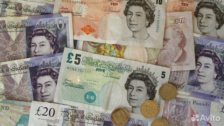 Швейцарские франки 8 серии и английские фунты