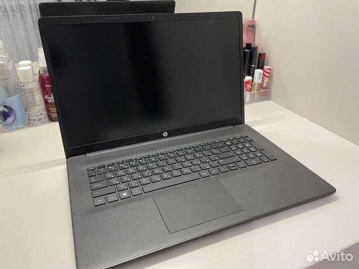 Ноутбук hp laptop 17