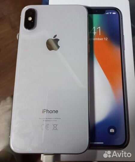iPhone X Silver 64 GB