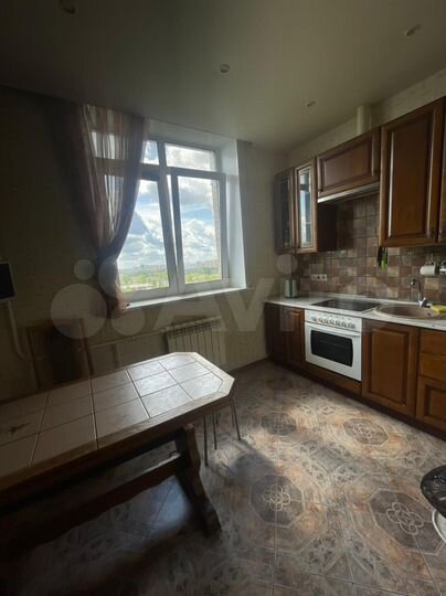 2-к. квартира, 56,1 м², 12/17 эт.