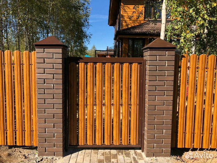 Евроштакетник, Металлический штакетник