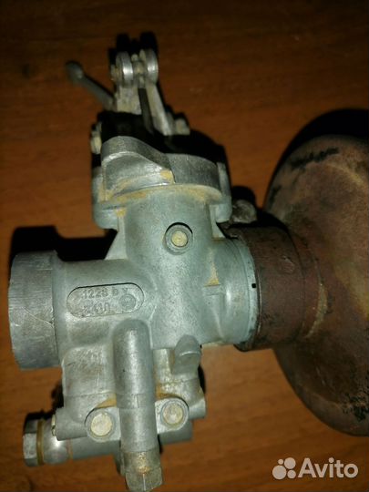 Мотоциклетный карбюратор z410