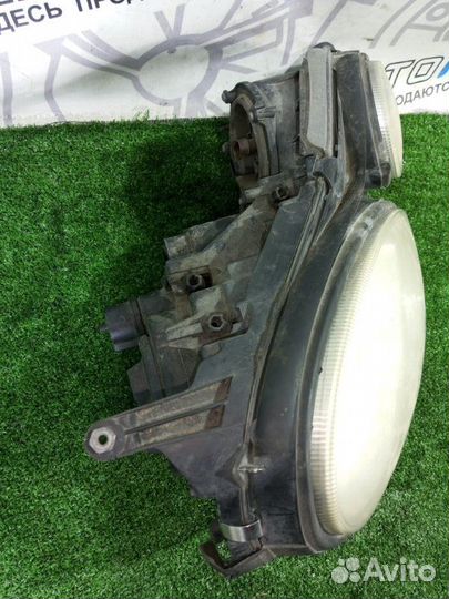 Фара правая Mercedes-Benz E-Class W211 642920