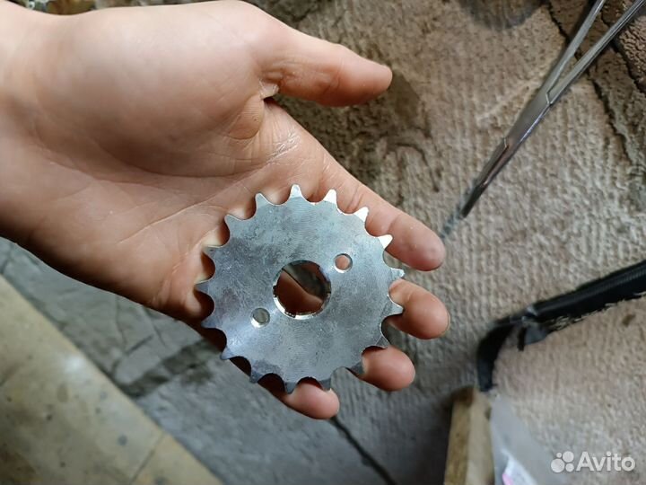 Звезда на 17 для мотоцикла