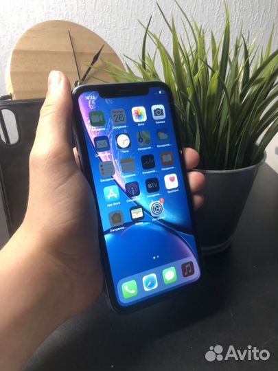 iPhone Xr, 64 ГБ