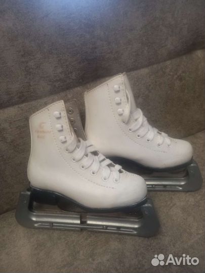 Фигурные коньки graf Montana