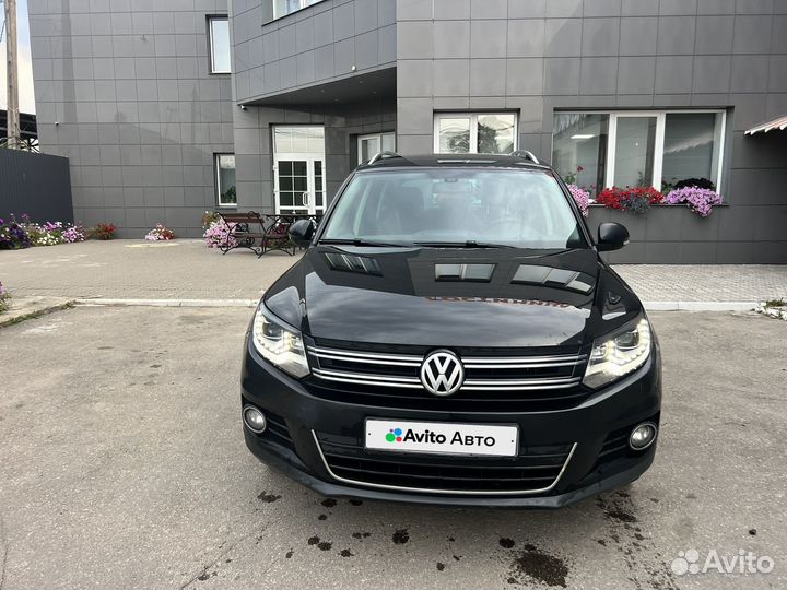 Volkswagen Tiguan 2.0 AT, 2013, 203 106 км