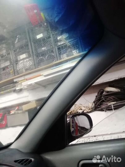 Пластик боковой стойки ниссан альмера классик