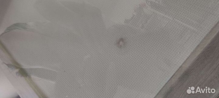 Лобовое стекло Mazda 3 2010 оригинал