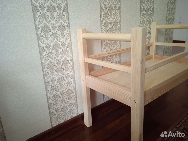 Кроватка для кукол