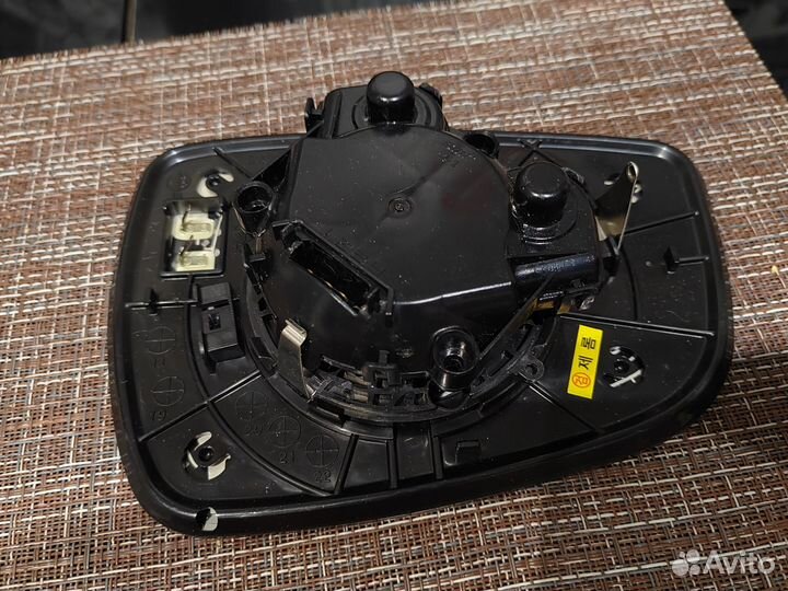 Зеркало левое hyundai solaris 2016
