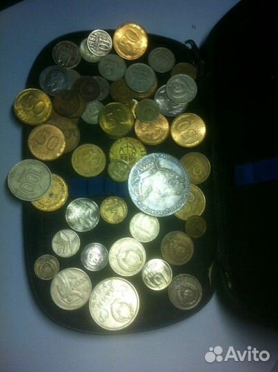 Железные монеты и жетоны